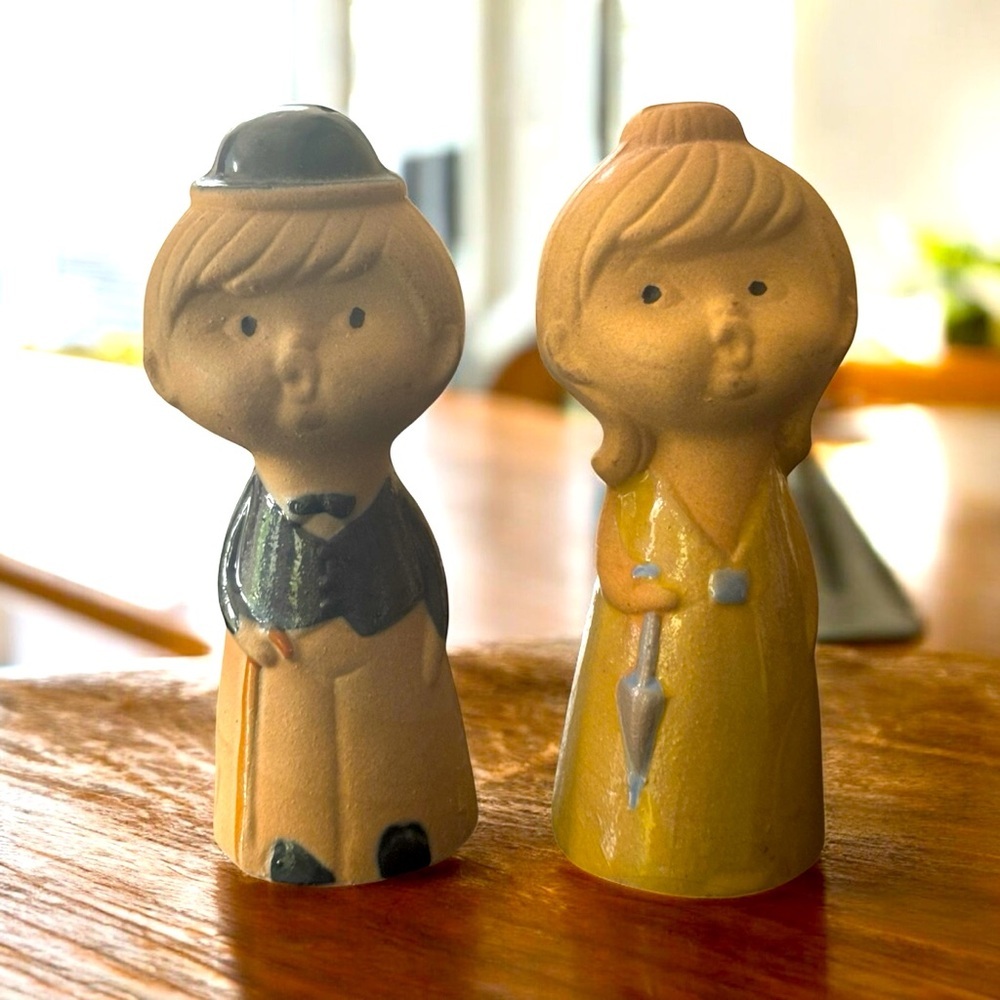 Vintage Otagiri Stoneware Salt and Pepper Shakers – Boy and Girl Figurines